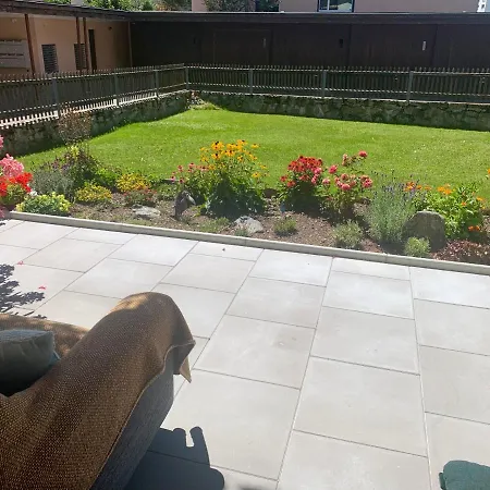 Pensjonat Am Ufer 3*