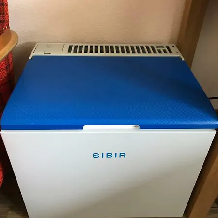 Pensjonat Am Ufer 3*